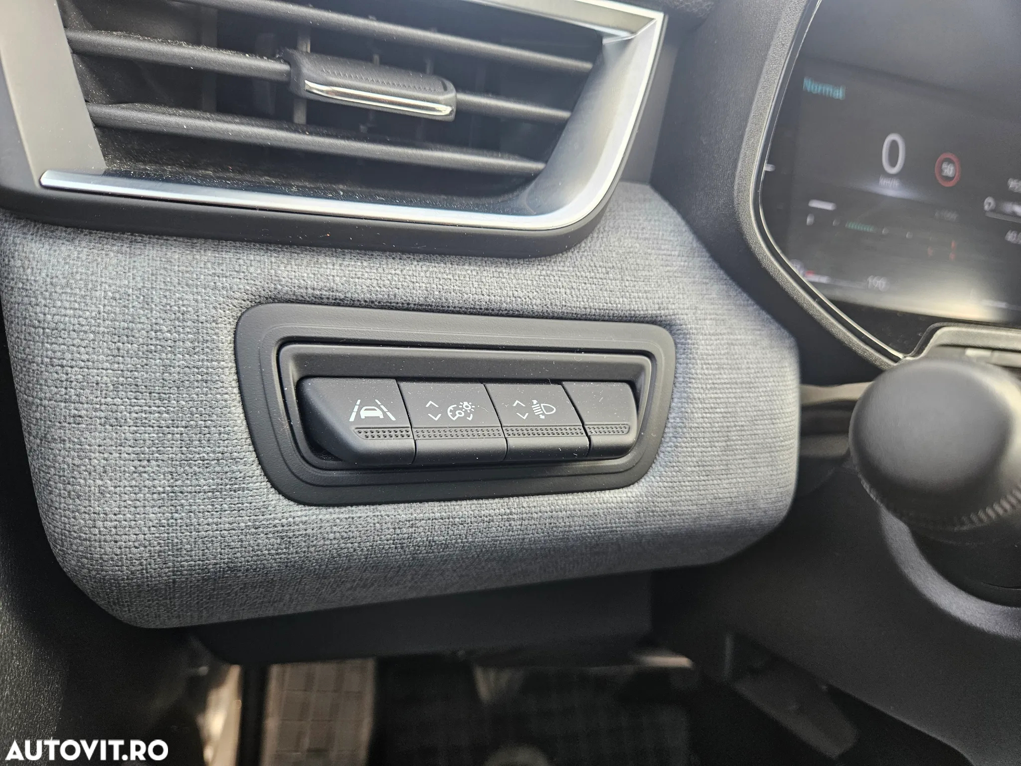 Renault Clio BLUE dCi 100 BUSINESS EDITION - 12