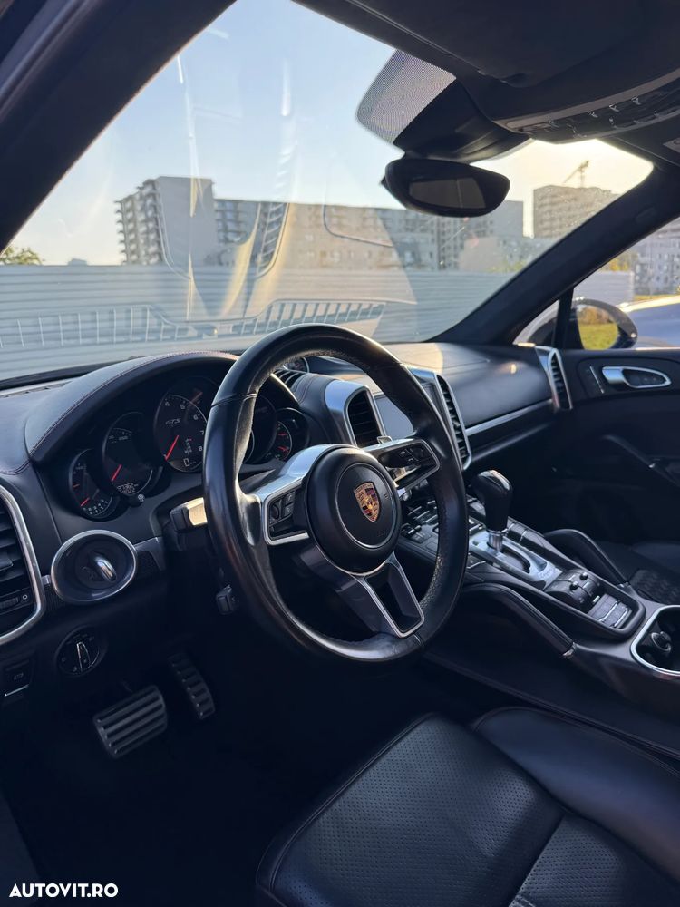 Porsche Cayenne 3.6 L GTS - 31