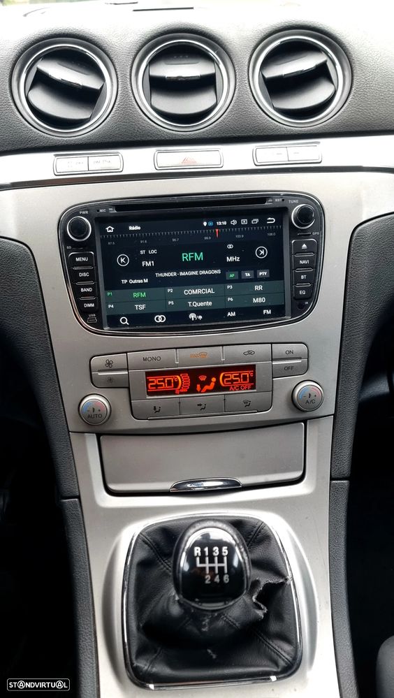 Ford S-Max 2.0 TDCi Titanium 7L - 9