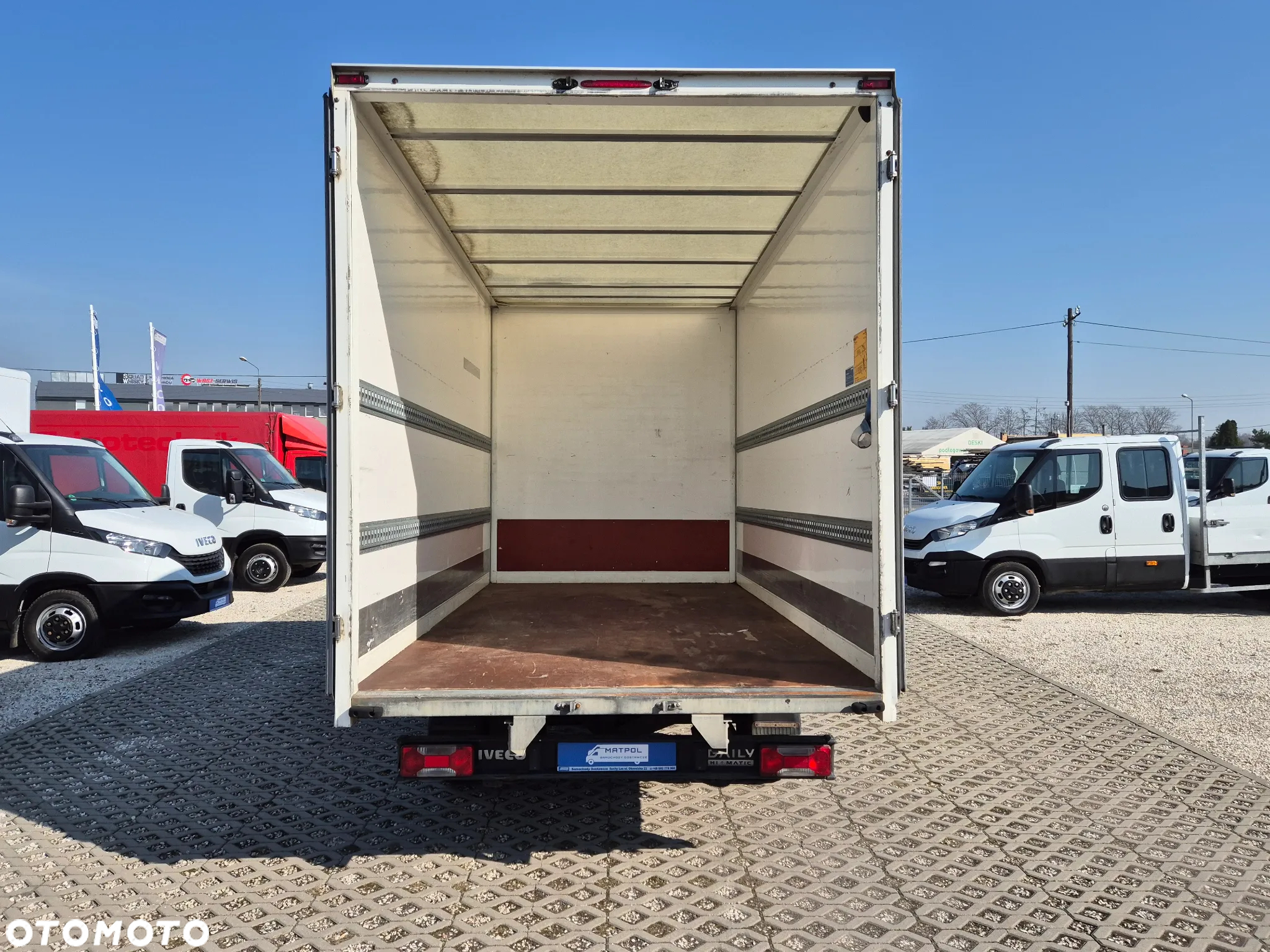 Iveco Daily 35S14 Hi-Matic, Kontener 8PAL, klimatyzacja - 7
