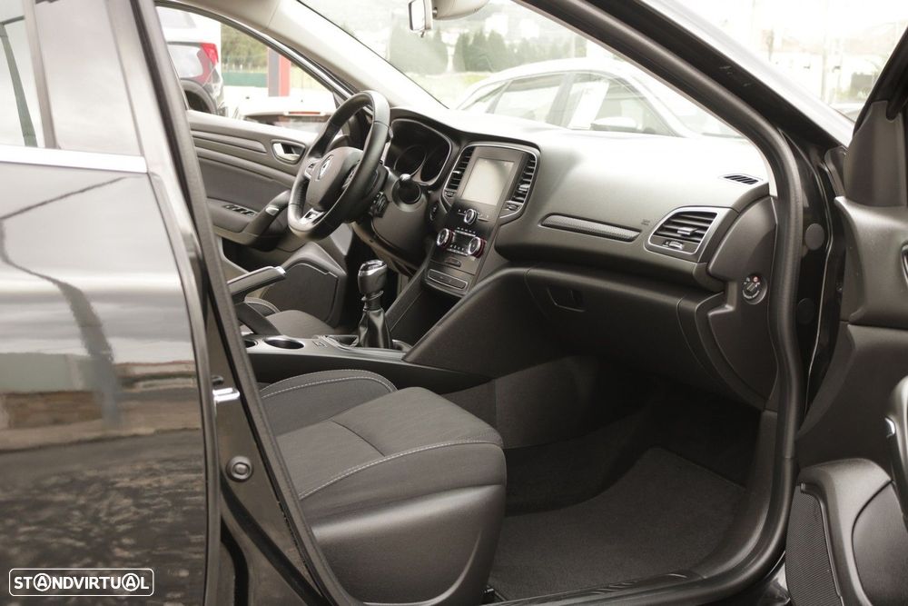 Renault Mégane Sport Tourer 1.5 Blue dCi Limited - 20