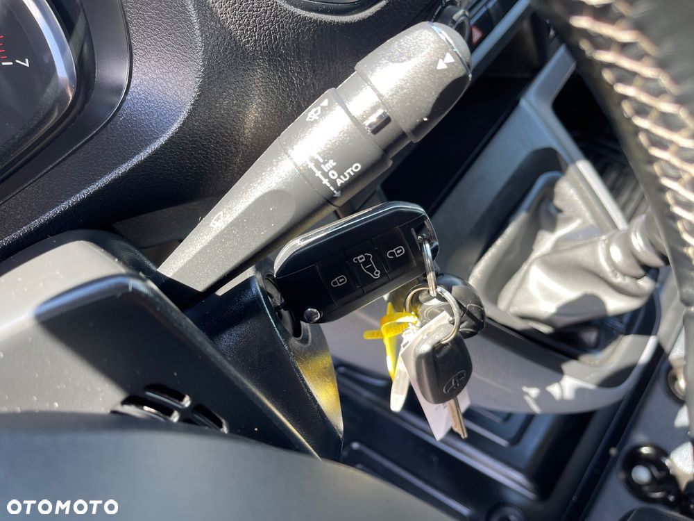 Toyota Proace - 32