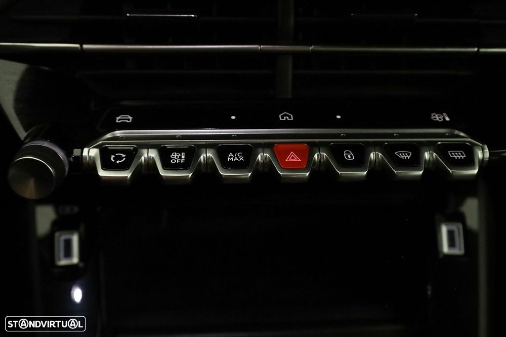 Peugeot 2008 1.2 PureTech Allure - 14