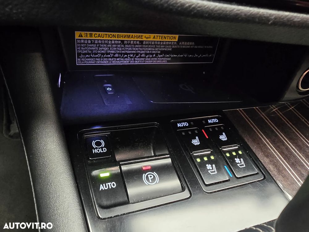 Lexus Seria RX - 32
