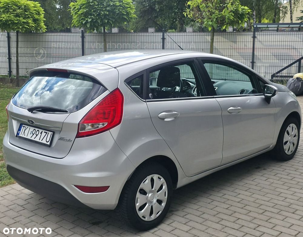 Ford Fiesta - 3