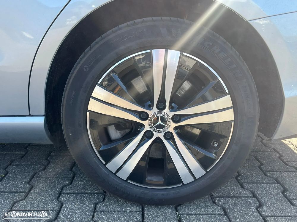 Mercedes-Benz C 300 e 9G-TRONIC Edition Avantgarde - 12