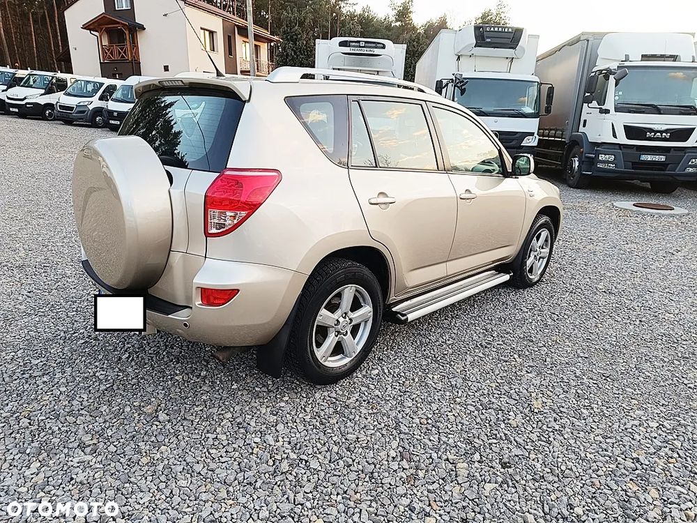 Toyota RAV4 2.2 D-4D Sol - 7