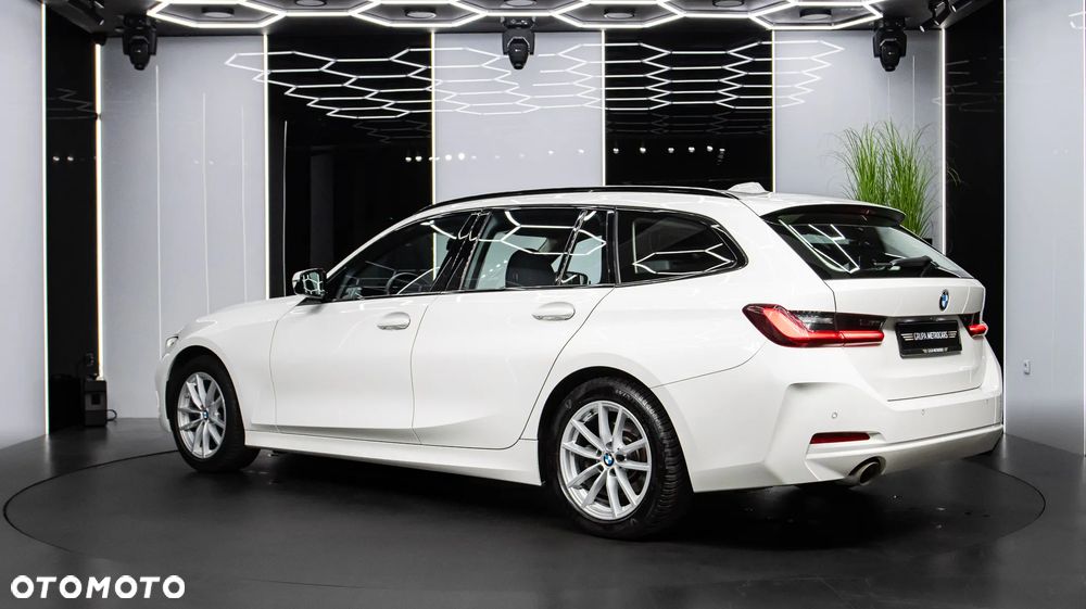 BMW Seria 3 318i Sport Line - 5