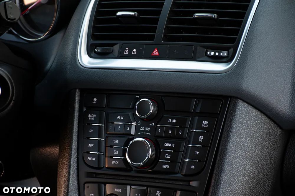 Opel Meriva 1.4 150 Jahre - 20