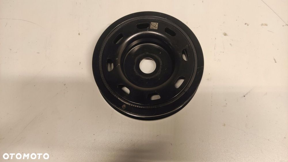 KOŁO PASOWE WAŁU VOLVO XC40 T3 1.5 HYBRYDA - 1