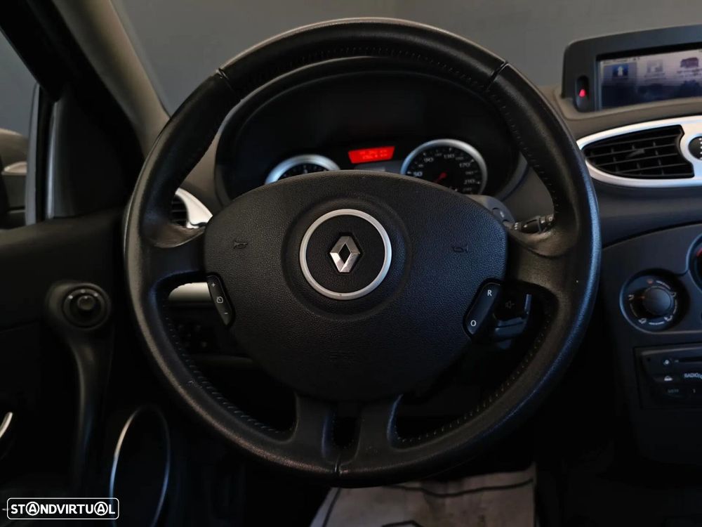 Renault Clio 1.5 dCi Dynamique S C.Reb. - 49