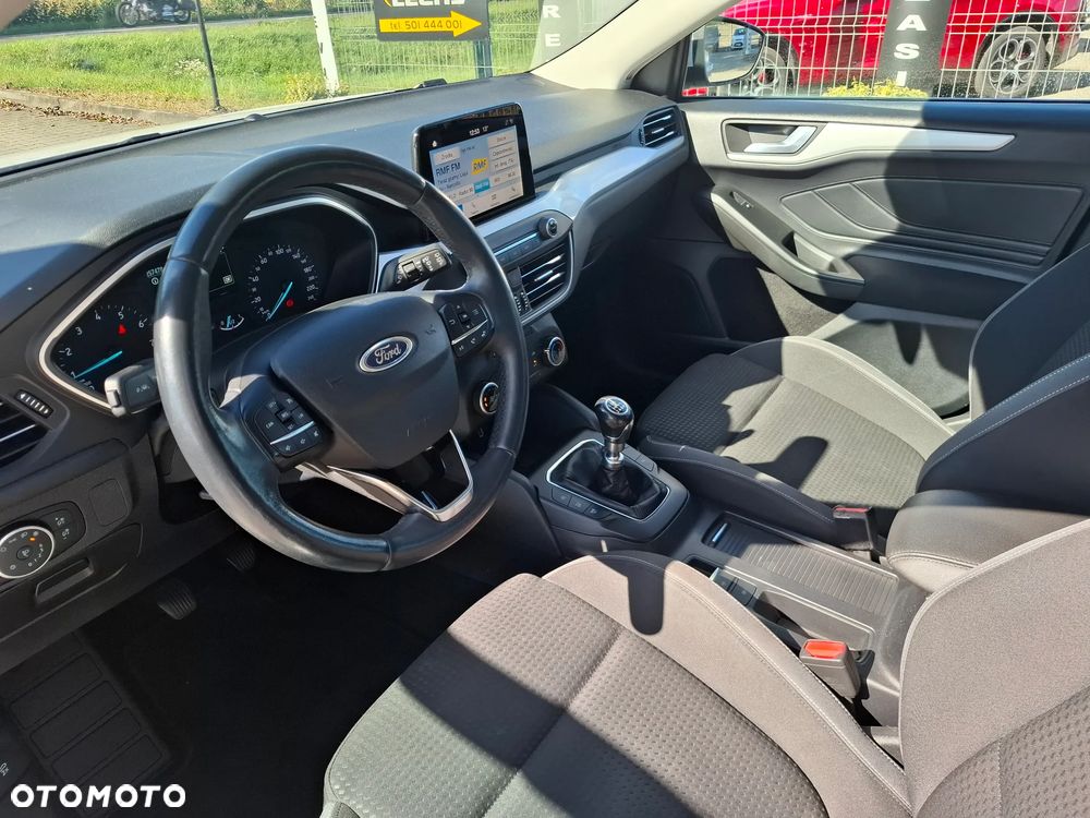 Ford Focus - 19