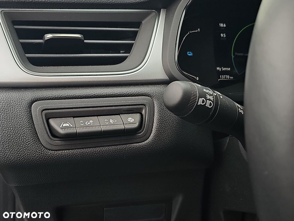 Renault Captur 1.6 E-TECH Full Hybrid 145 Techno - 17