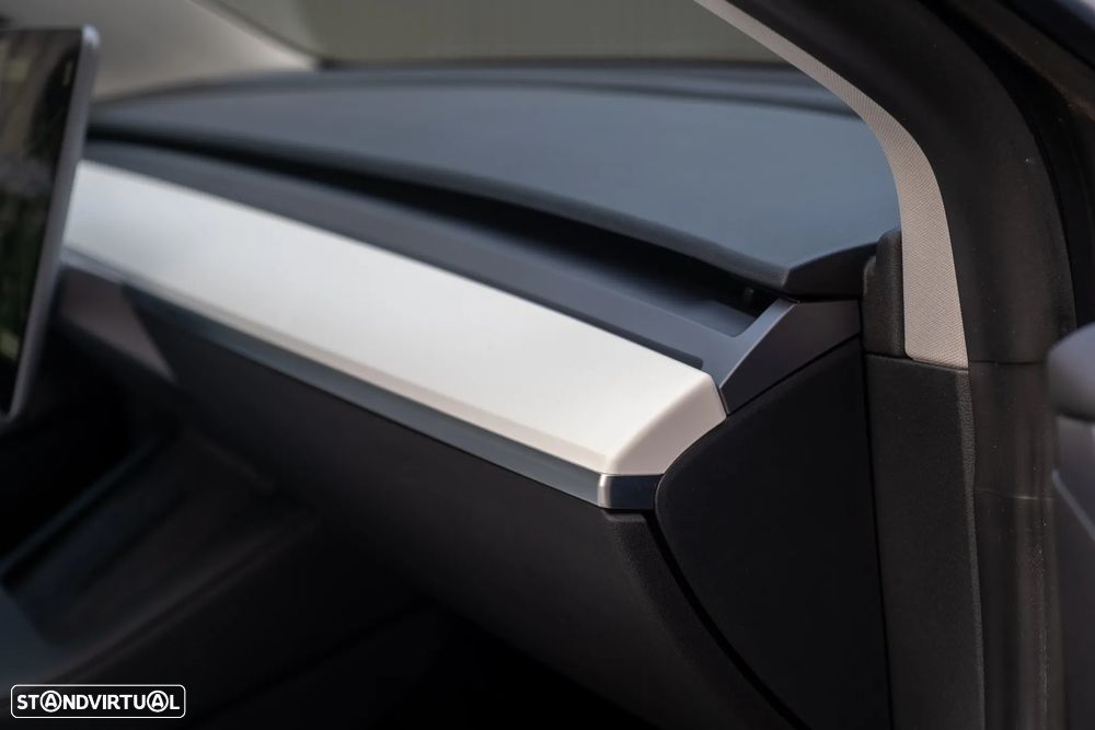 Tesla Model 3 Long Range Tração Integral - 38