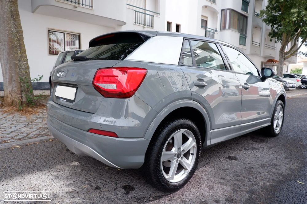 Audi Q2 1.6 TDI Sport S tronic - 7