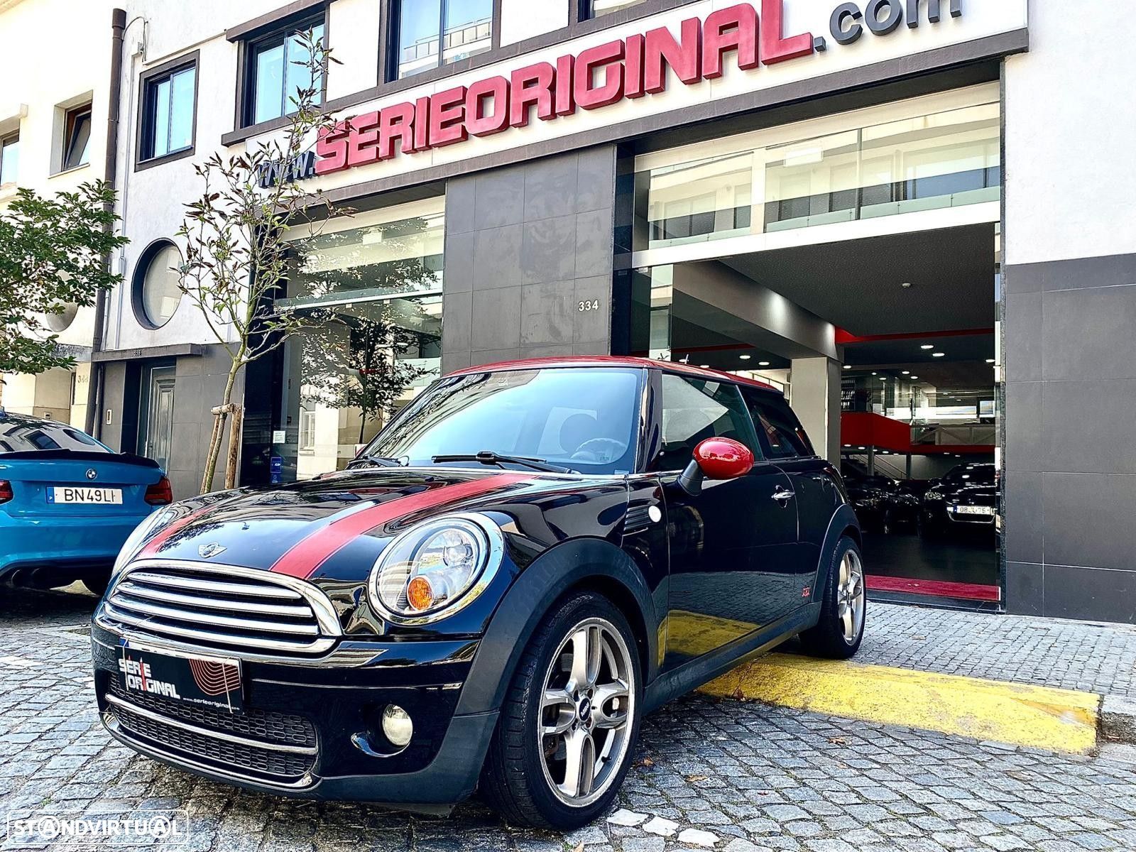 MINI 3 Portas Cooper D - 1