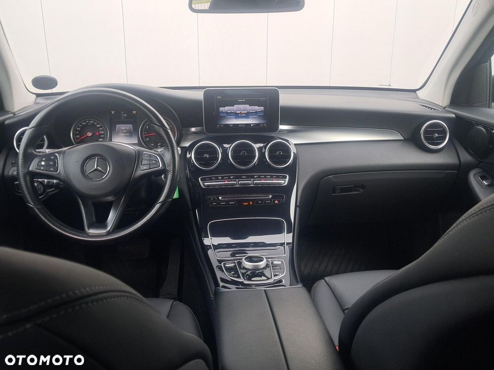 Mercedes-Benz GLC 250 4-Matic - 30
