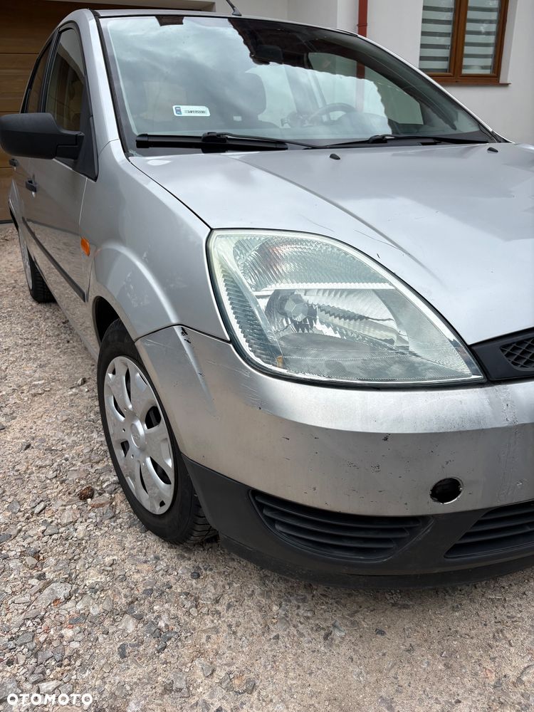 Ford Fiesta 1.3 Ambiente - 13