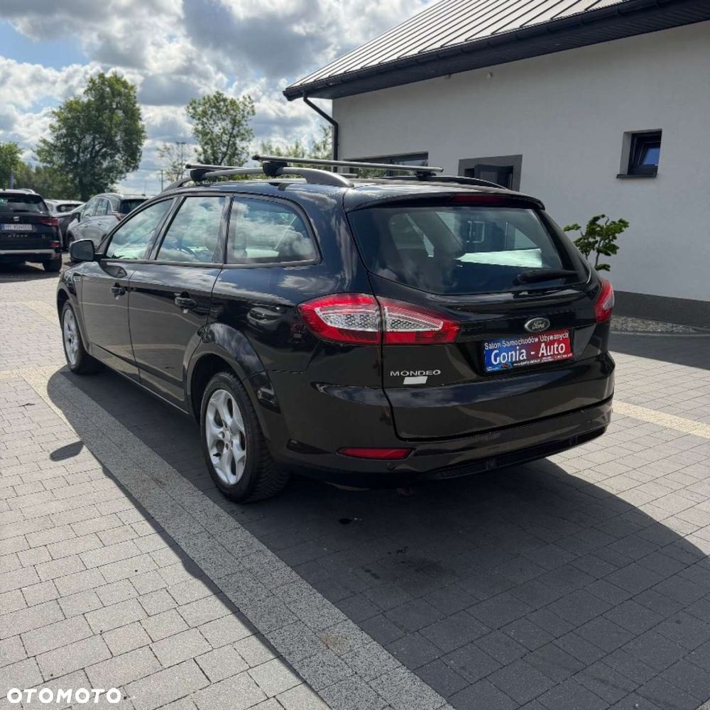 Ford Mondeo - 7