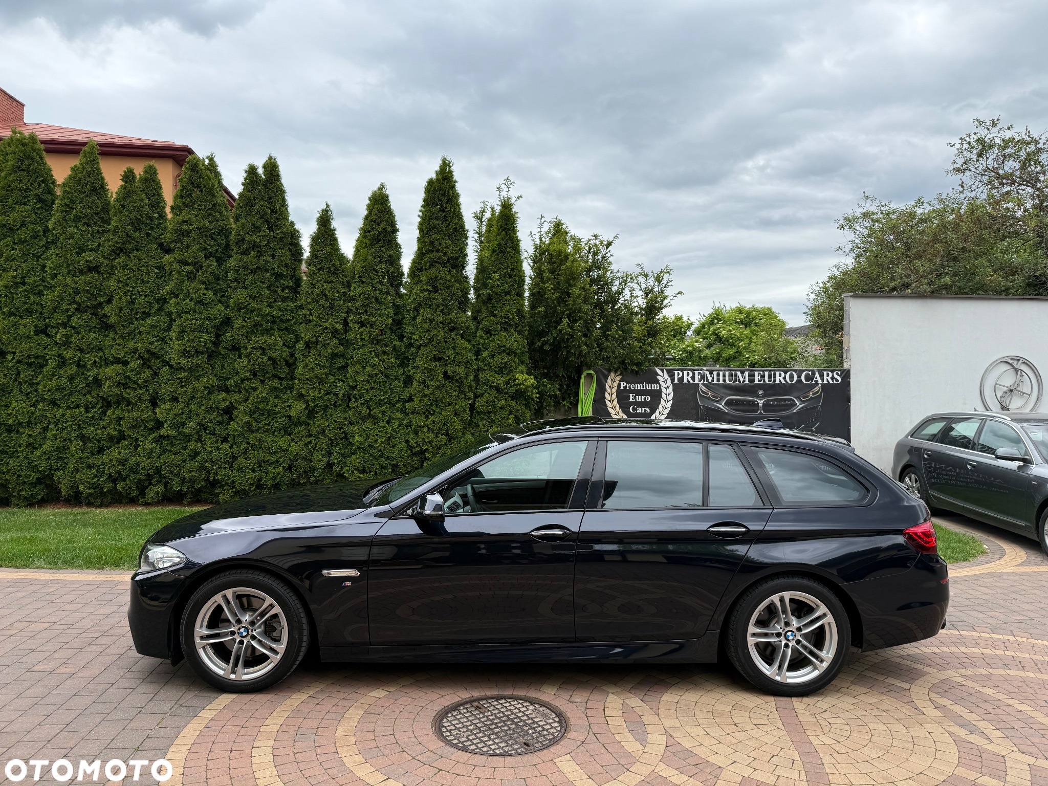 BMW Seria 5 520d Touring M Sport Edition - 19