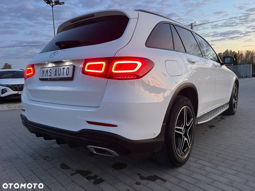 Mercedes-Benz GLC 220 d 4Matic 9G-TRONIC AMG Line - 24
