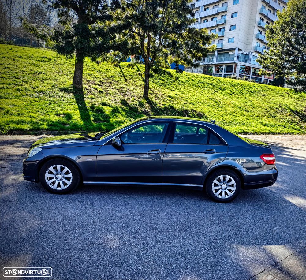Mercedes-Benz E 250 CDI Executive BlueEfficiency - 17