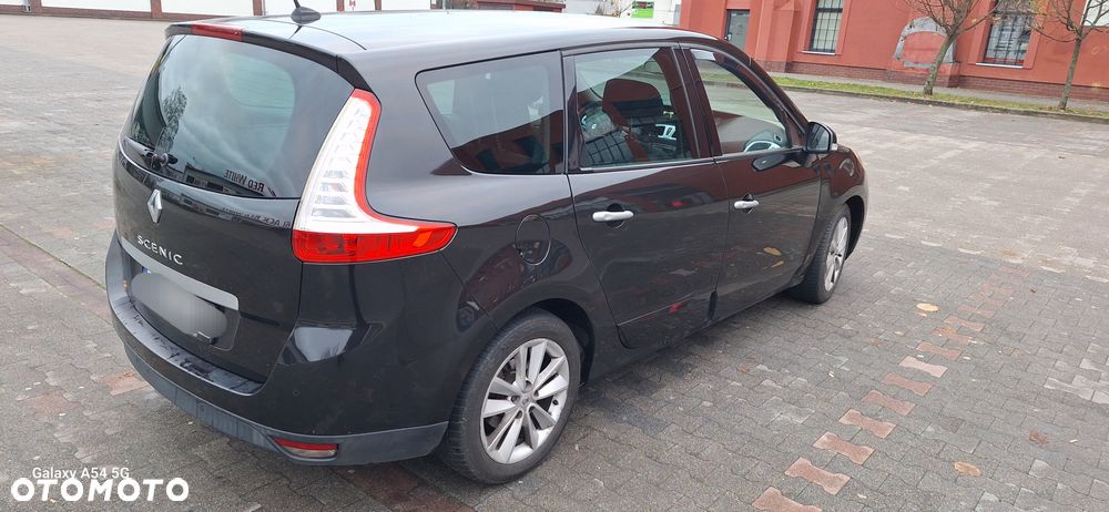 Renault Scenic 2.0 16V 140 CVT Bose Edition - 6