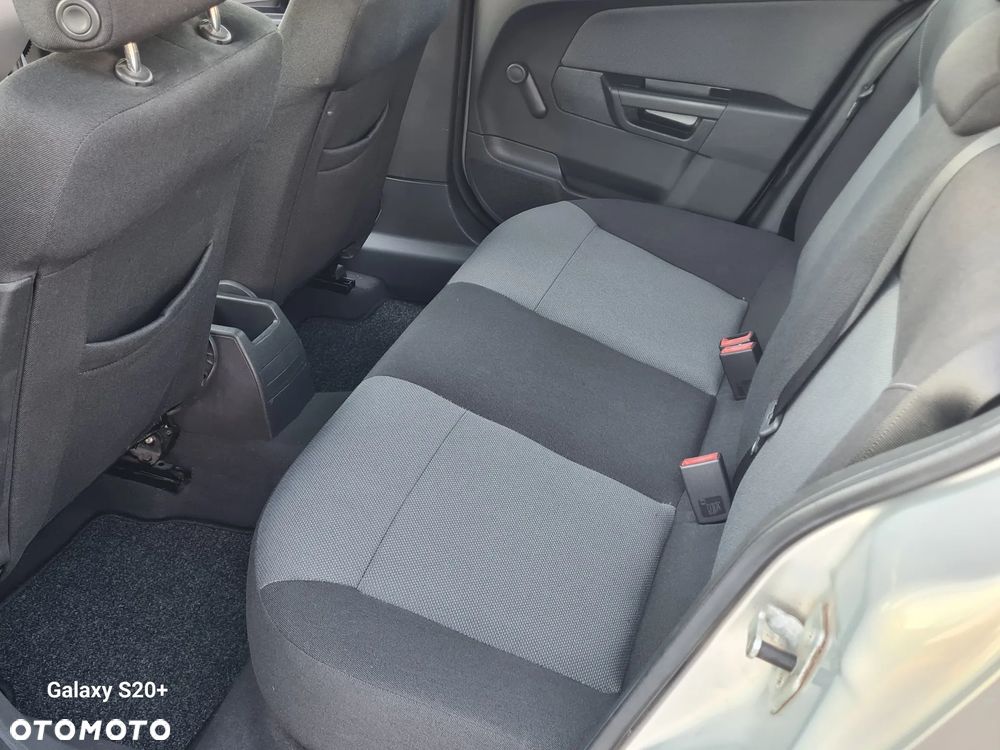 Opel Astra - 10