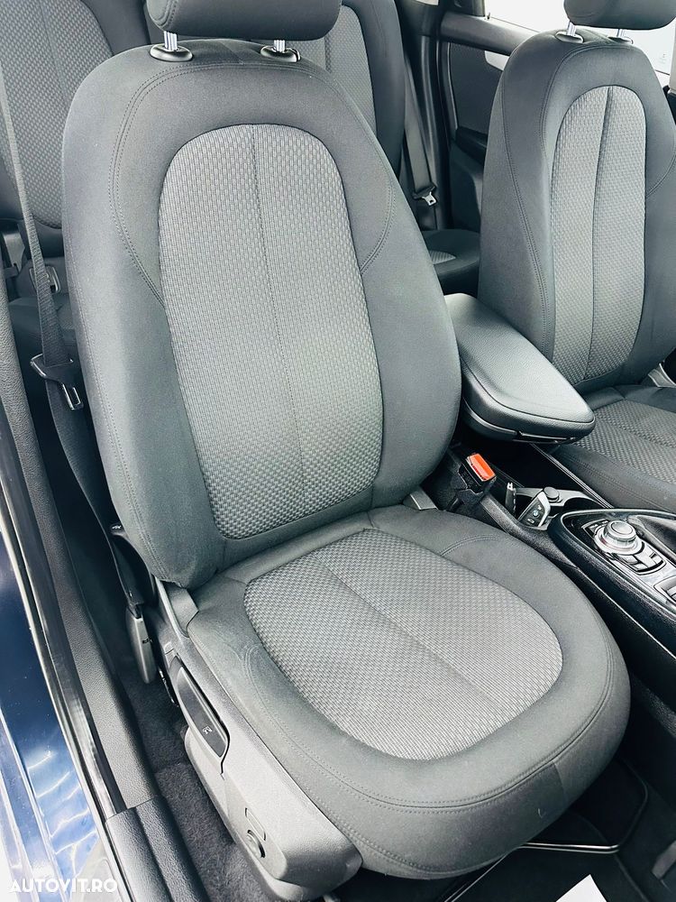 BMW Seria 2 218d - 17