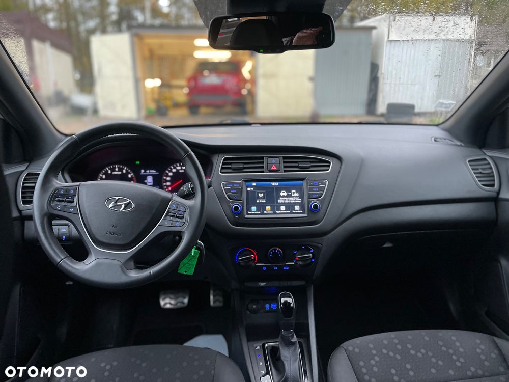 Hyundai i20 - 14
