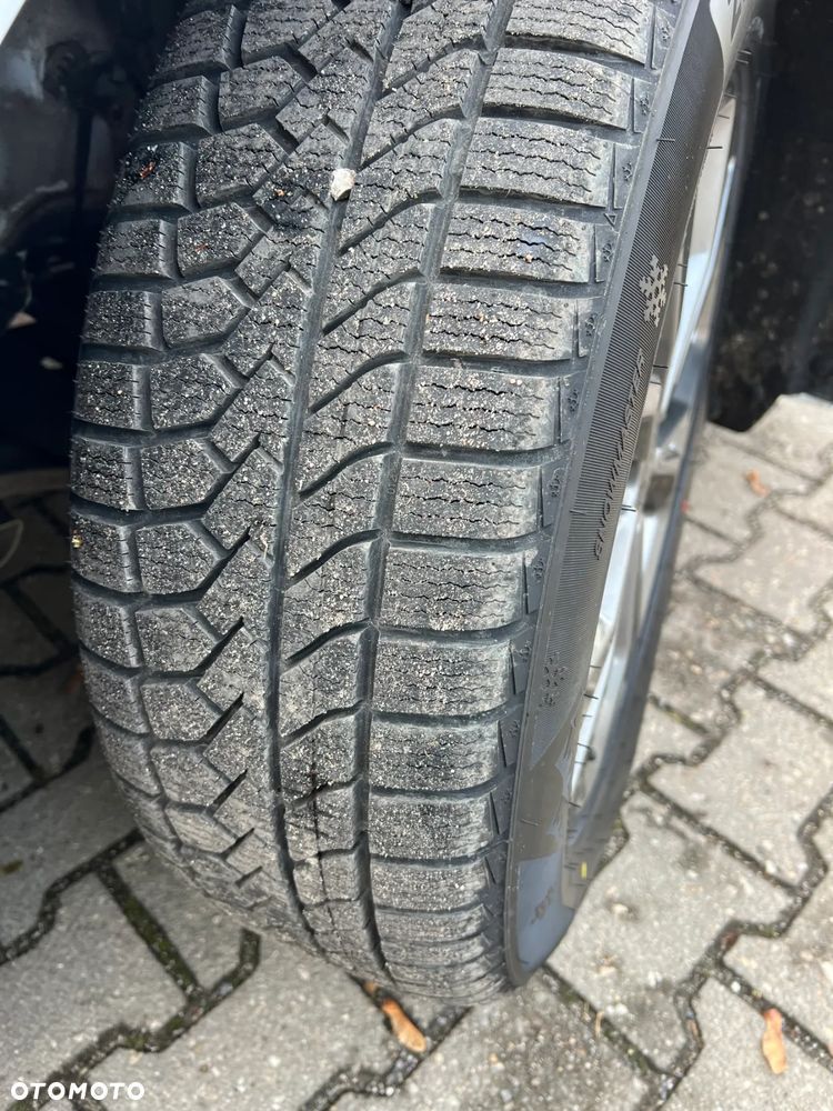 Ford Kuga 2.5P PHEV FWD ST-Line X - 30