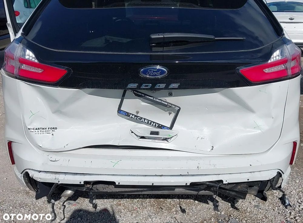 Ford Edge - 6