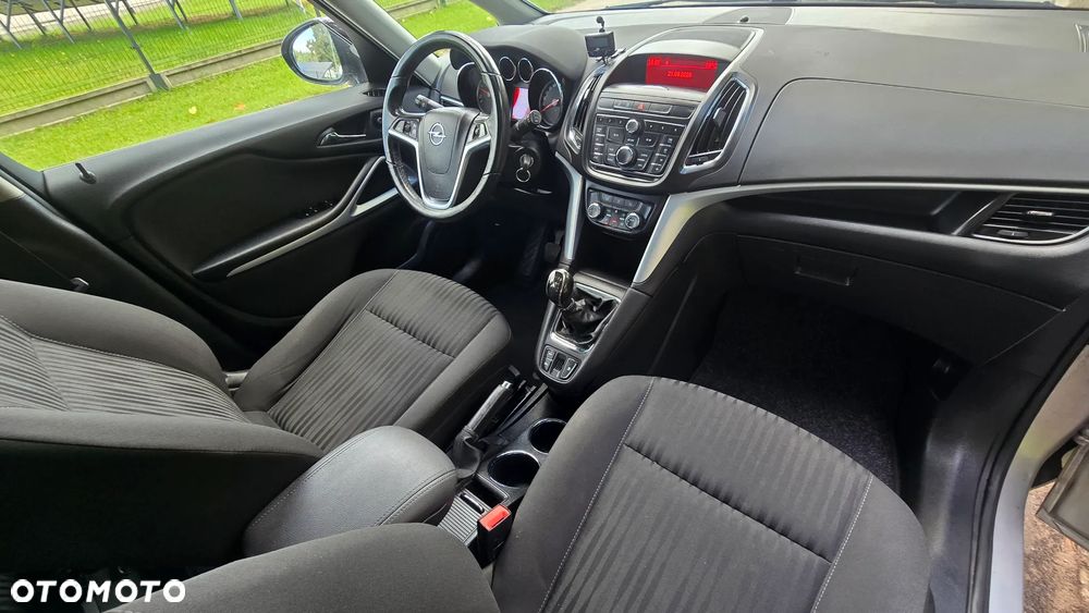 Opel Zafira 1.4 T Cosmo EcoFLEX S&S - 13