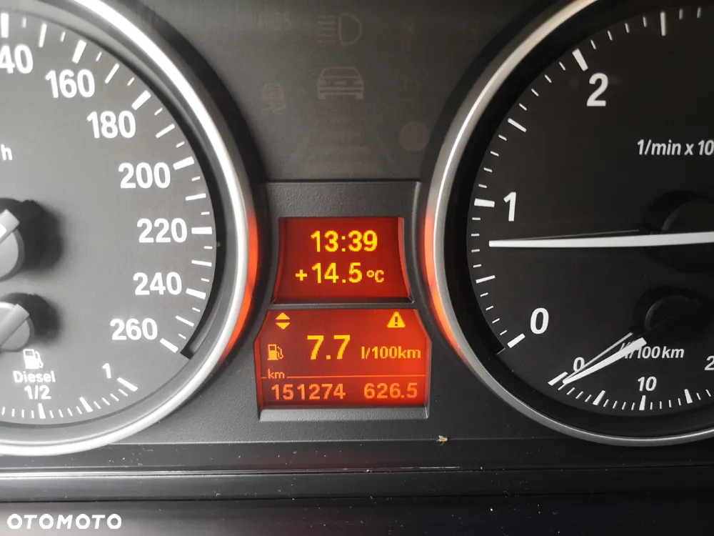 BMW X1 xDrive18d - 17
