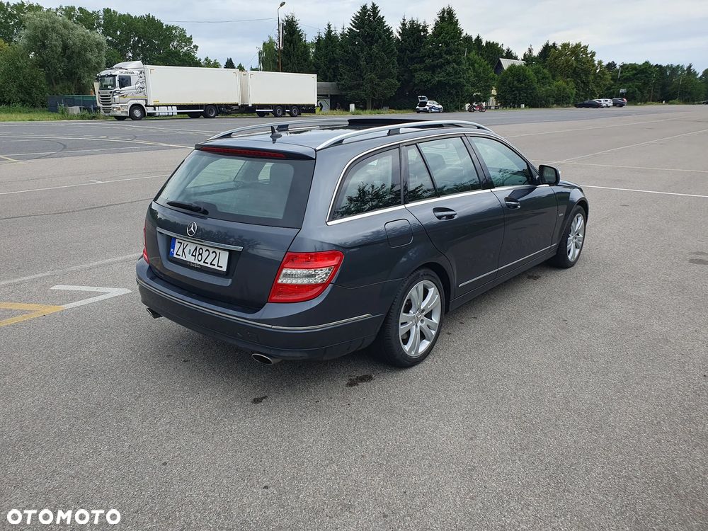 Mercedes-Benz Klasa C 320 CDI 7G-TRONIC Avantgarde - 16