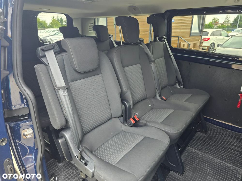 Ford Transit Custom - 13
