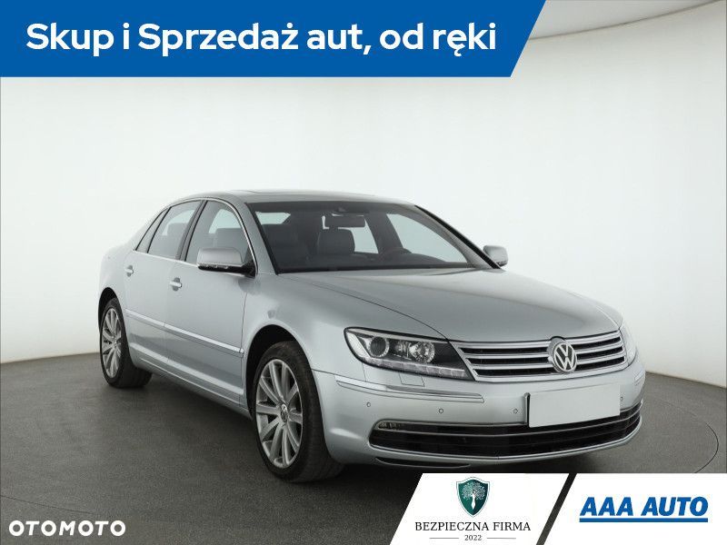 Volkswagen Phaeton - 3