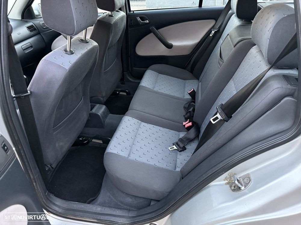 Skoda Octavia Break 1.4 Ambiente - 8