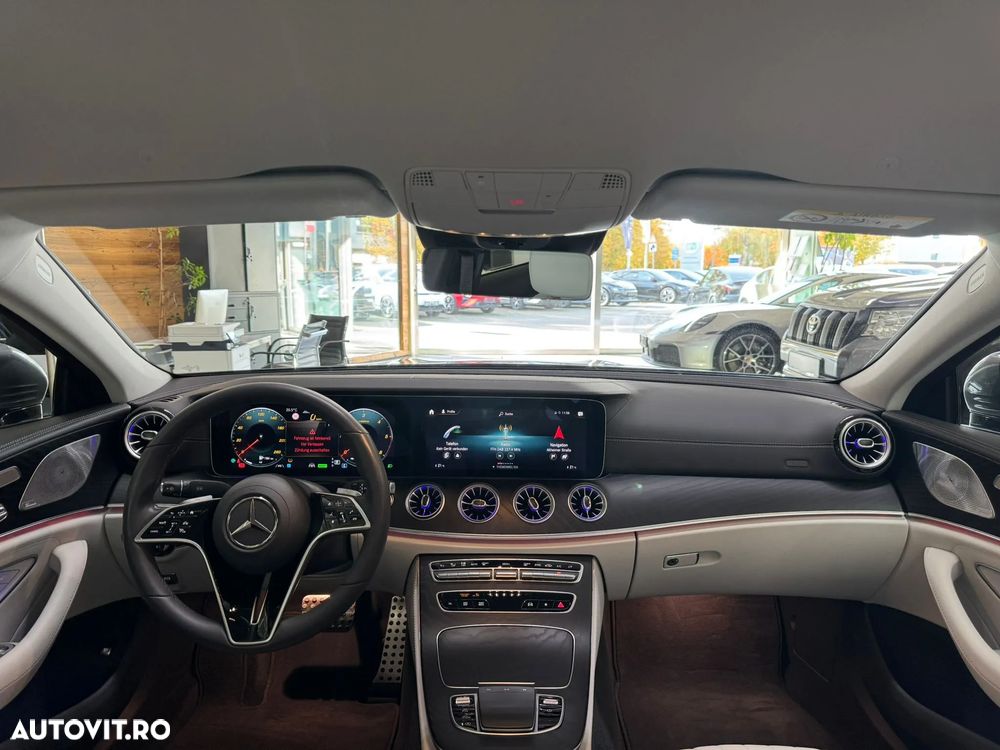 Mercedes-Benz CLS 300 d 4Matic 9G-TRONIC AMG Line - 12