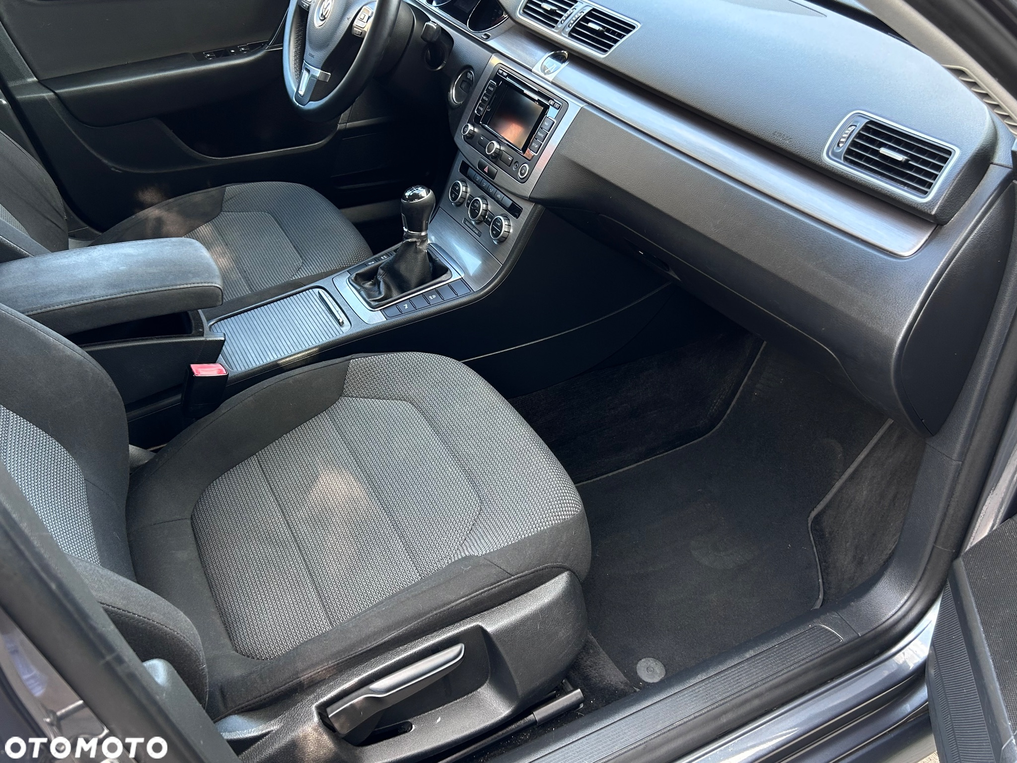 Volkswagen Passat Variant 2.0 TDI BlueMotion Technology Business Edition - 8