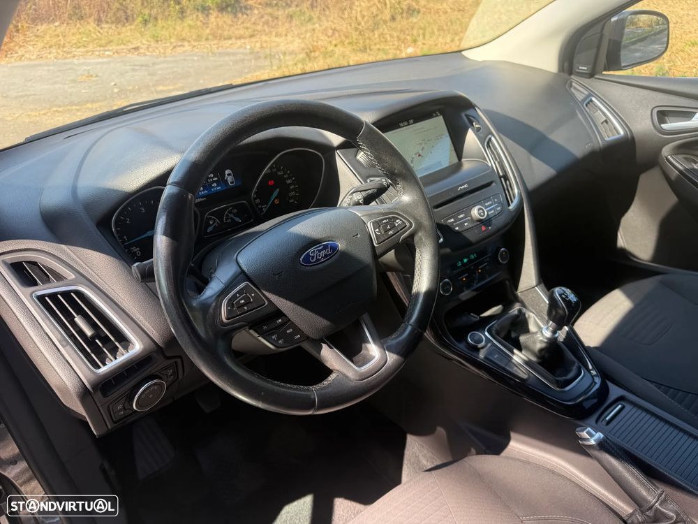 Ford Focus SW 1.5 TDCi Titanium - 9