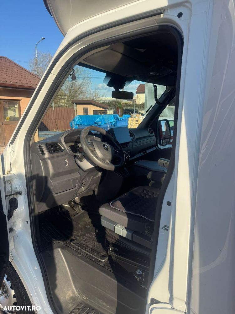 Renault Master - 13