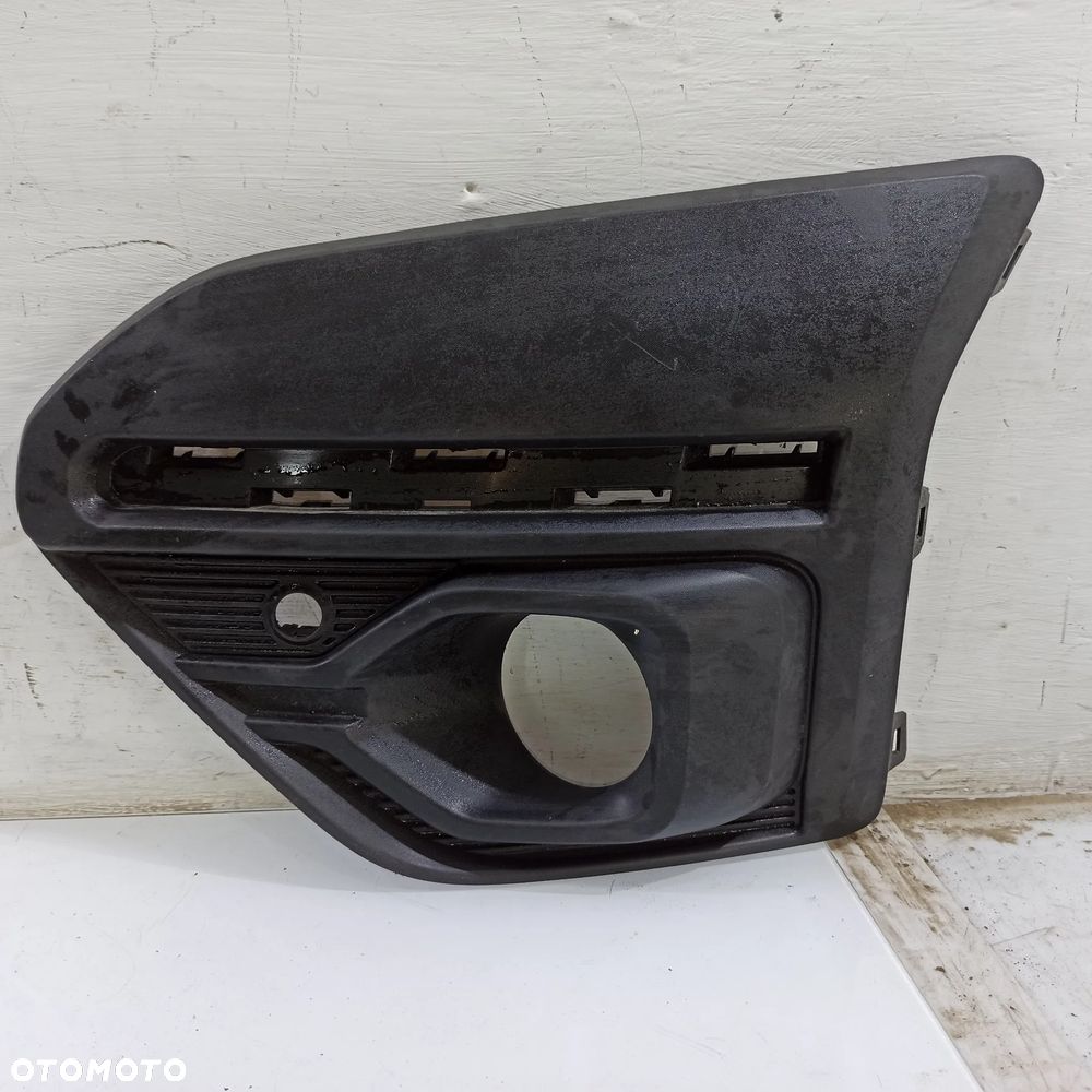 DACIA SANDERO 3 III 20- KRATKA HALOGEN LEWA ZDERZAK PRZÓD M-02-18-47