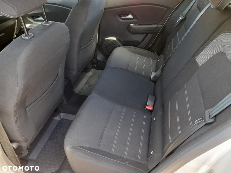 Dacia Sandero Stepway - 13