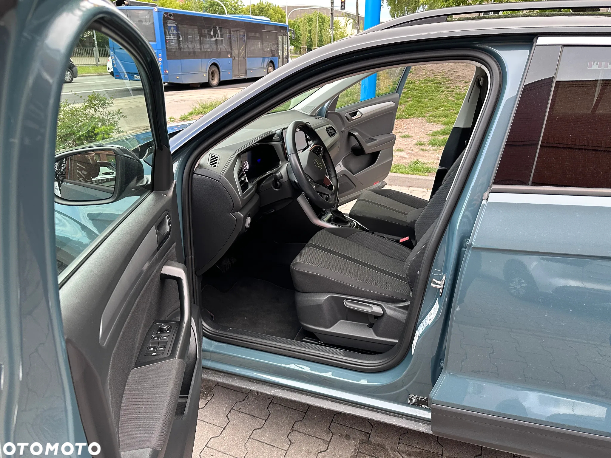 Volkswagen T-Roc 1.5 TSI Life DSG - 10