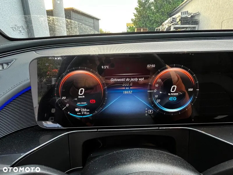 Mercedes-Benz EQC 400 4-Matic Sport - 4