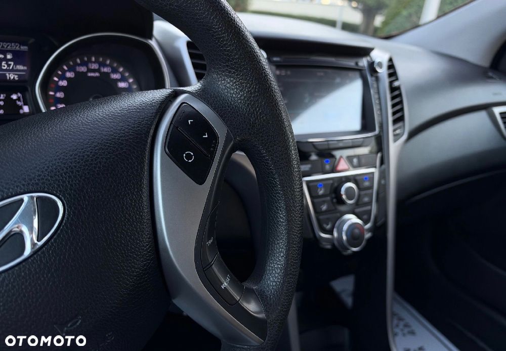 Hyundai i30 1.4 Fifa World Cup Edition - 7