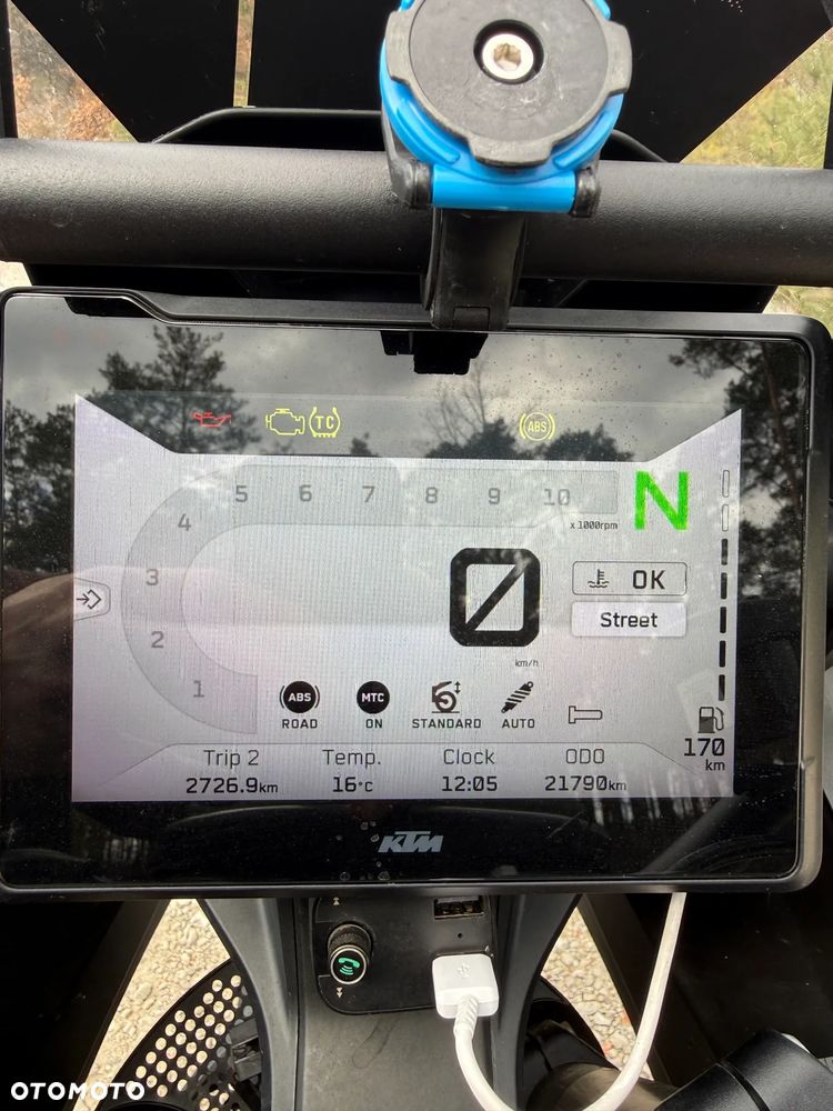 KTM Super Adventure - 24