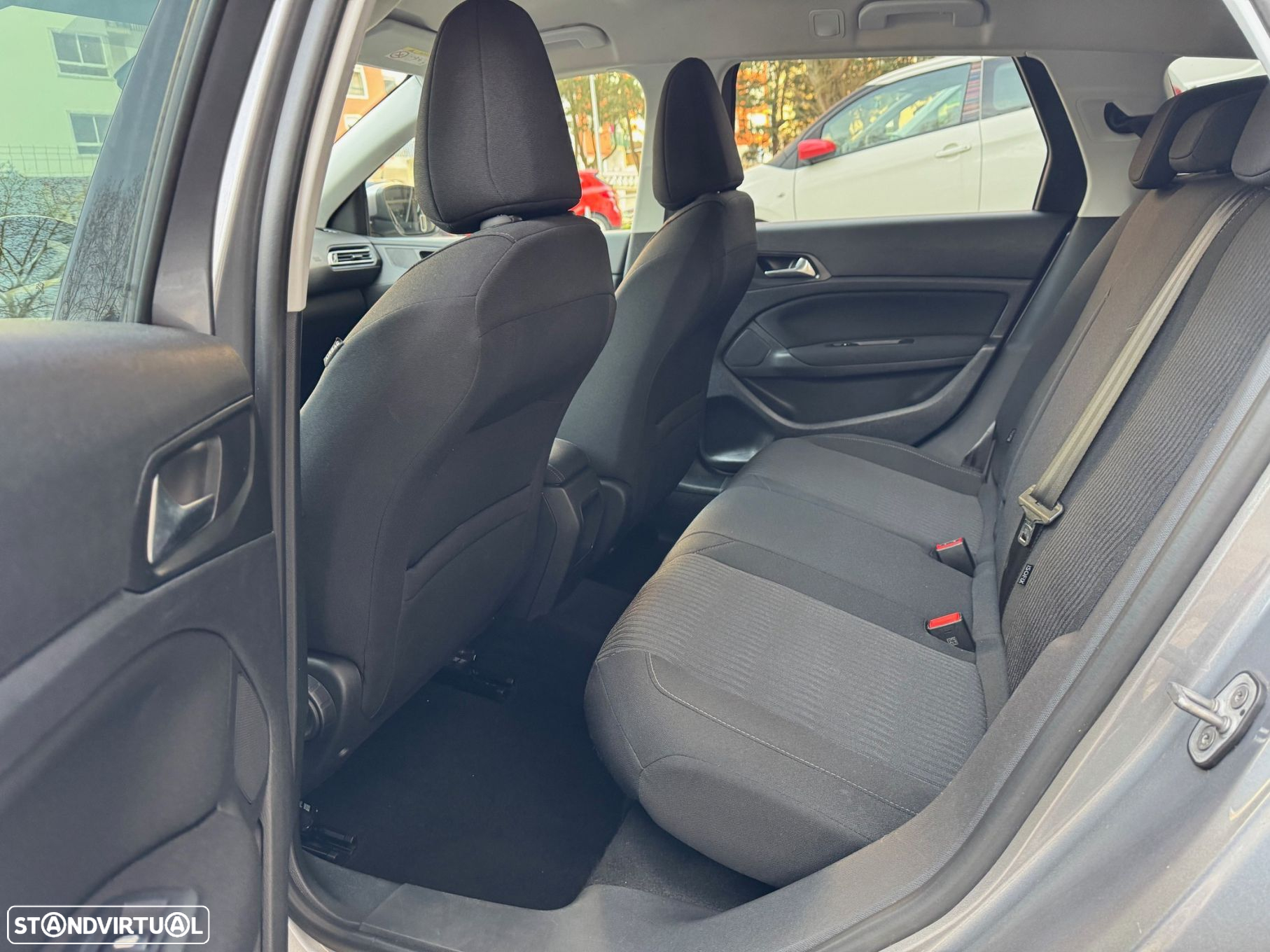 Peugeot 308 1.6 BlueHDi Active - 36