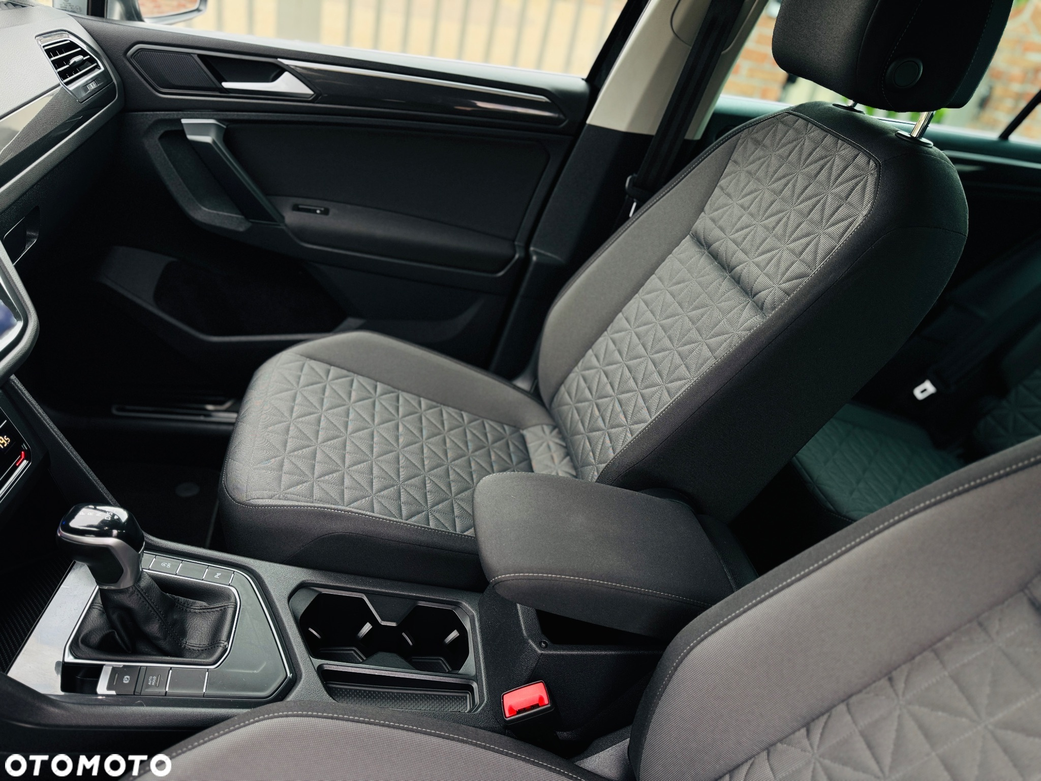 Volkswagen Tiguan 1.5 TSI ACT OPF DSG Comfortline - 26